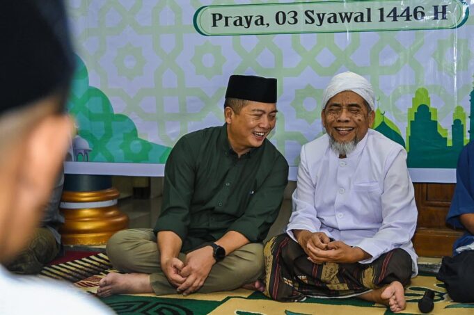 Halal Bihalal di Ponpes Darul Muhajirin Praya, Miq Iqbal Minta Dukungan Masyarakat untuk Memimpin NTB