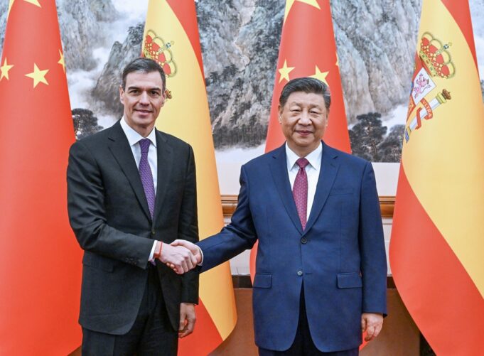 Bertemu PM Spanyol, Xi Jinping Bahas Tarif AS