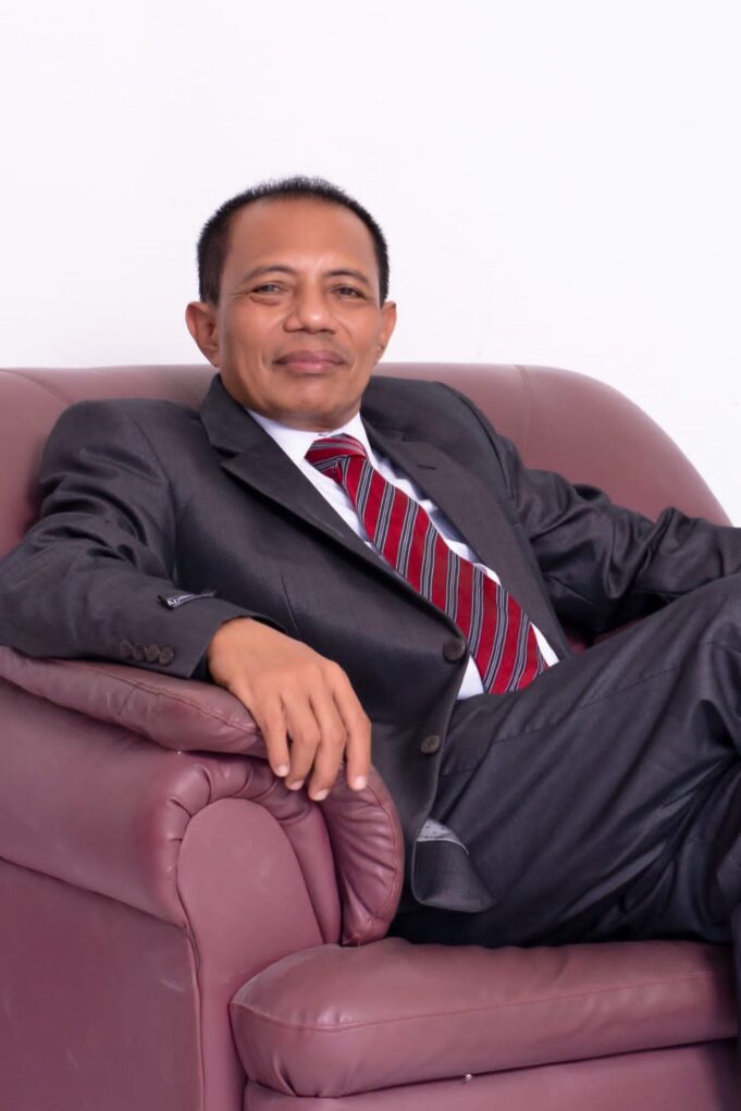Prof. H. Iwan Harsono Berharap Putra Daerah Jabat Dirut PT. Bank NTB Syari’ah