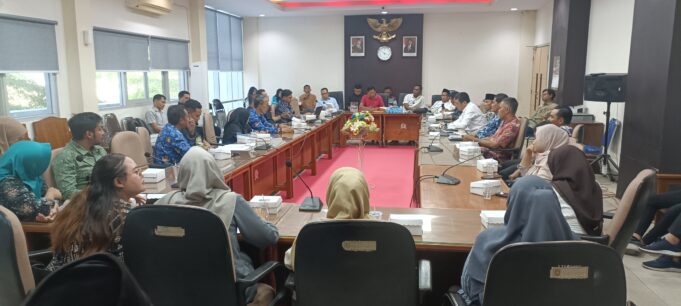 Komisi II Dorong Camat dan Kades Awasi Pendistribusian LPG 3 Kg