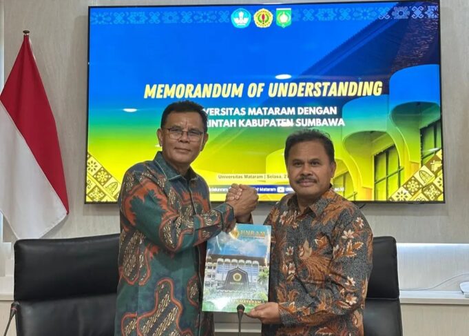 Pemda Sumbawa dan UNRAM MoU Beasiswa Kedokteran dan Farmasi