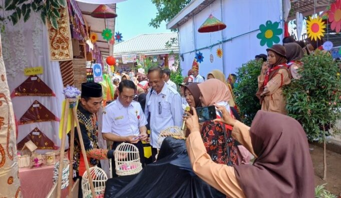 Kepala KUA Brang Ene Hadiri Kegiatan Panen Hasil Belajar Gebyar Pra Siaga dan Bazar Siaga Korwil Kecamatan Brang Ene