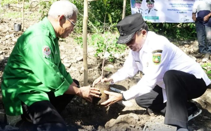 Peringati Hari Lingkungan Hidup 2025, Wabup Pimpin Gerakan Tanam Seribu Pohon