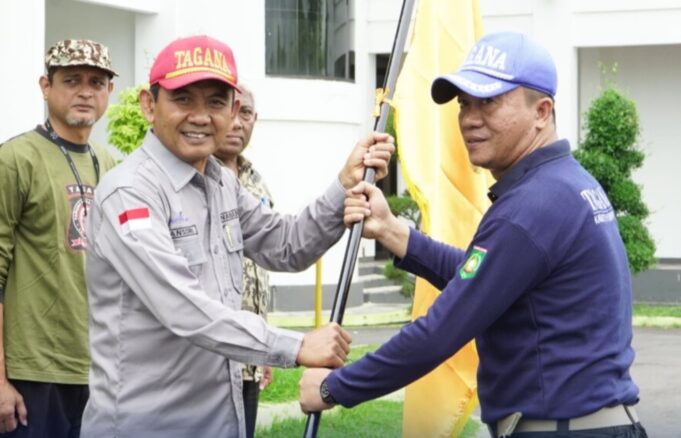 Wabup Lepas Tagana Sumbawa ke Jambore HUT ke-21 di Lombok Utara