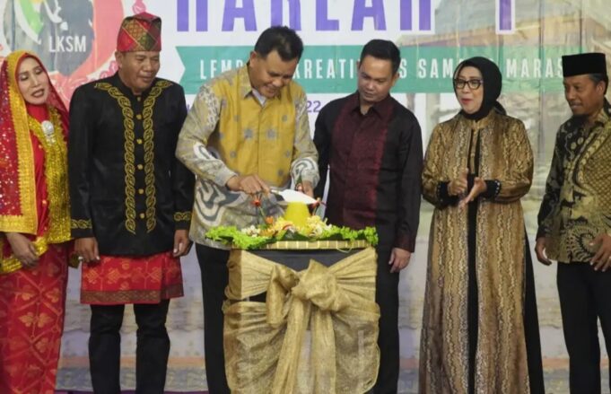 Bupati Harap LKSM Jadi Mitra Pemda Tingkatkan Ekonomi Masyarakat