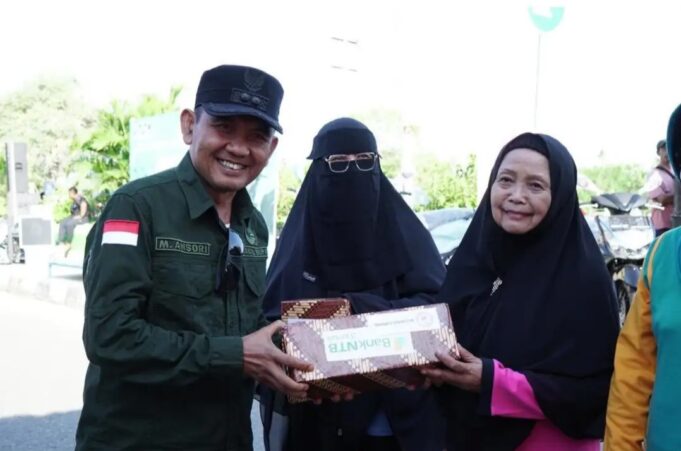 Wabup Tegaskan Komitmen Dukung Bidan Demi Kesehatan Ibu dan Anak
