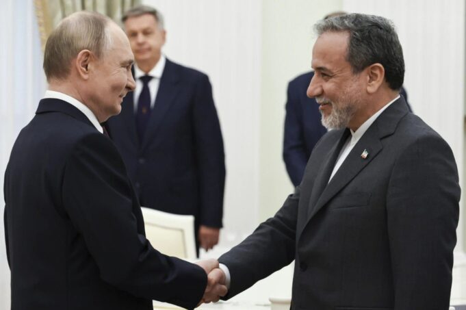 Menlu Iran Bertemu Presiden Rusia