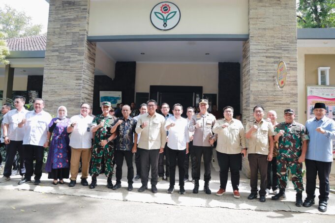 Kapolres Jember Dampingi Wament Pertanian Kopdar Bareng Petani Kopi dan Barista