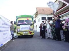 Bupati Lepas 725 Ton Bantuan Beras