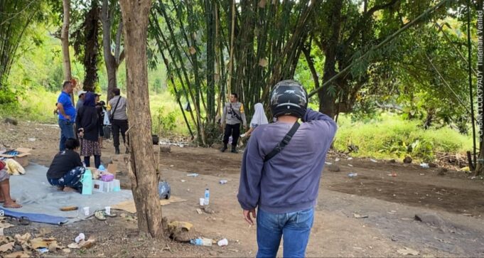 Polsek Sumbawa Bubarkan Tempat Judi Sabung Ayam Desa Pelat