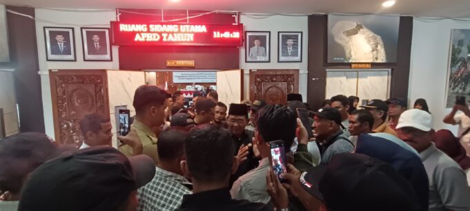 Belum Tuntas Soal 116 Pangkalan LPG 3Kg, Wabup Sumbawa Kembali Dicegat