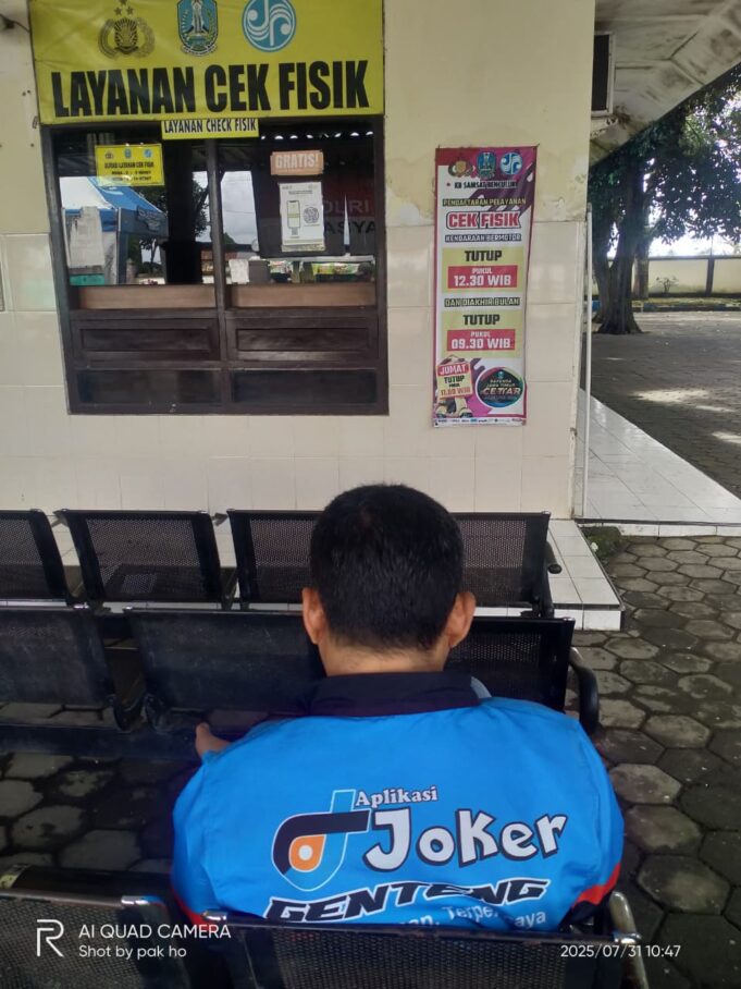Masyarakat Telat Didenda, Samsat Tutup Lebih Awal Tanpa Sanksi?