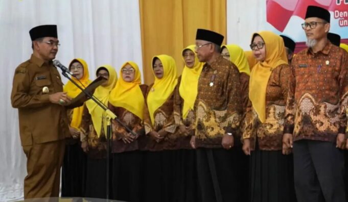 Wabup Minta Pengurus PWRI Sumbawa Berikan yang Terbaik untuk Tana Samawa