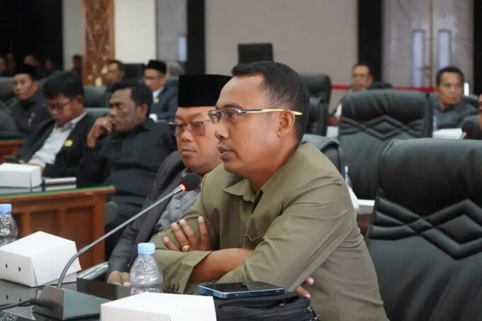 Jaga Marwah Eksekutif dan Legislatif, Sukiman Ingatkan Bupati Sumbawa
