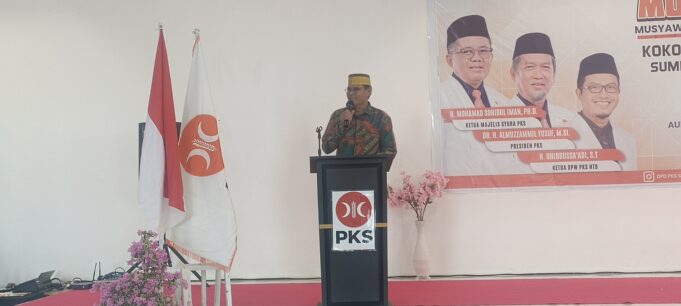 PKS Sumbawa Kukuhkan Pengurus 2025-2030, Bupati Apresiasi Kiprah PKS