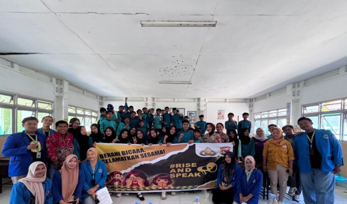 KKL UNSA Desa Gontar Lakukan Edukasi Kenakalan Remaja di Era Modern