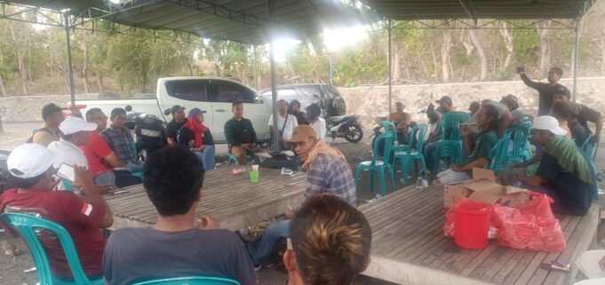 Kapolres Sumbawa Temui Masa Aksi Sweeping di Moyo Hulu