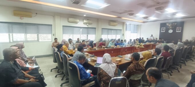 Dipandang Diskriminatif, Dosen dan Mahasiswa UNSA Desak Revisi Perbup 28 Tahun 2025