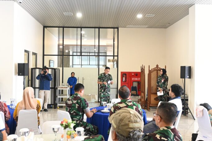Kunjungi Lanud Sultan Hasanuddin, Wartawan Media Nasional Rasakan Sensasi Menembak dan Kenali Lebih Dekat, Skadron Udara 33 serta Batalyon Parako 466 Pasgat