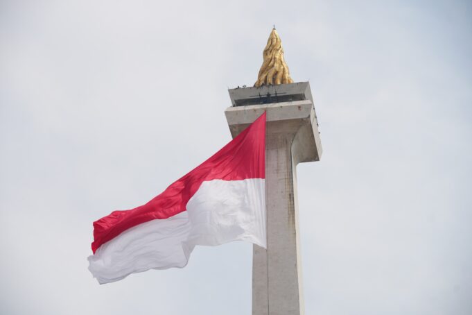 Bendera Merah Putih, Gagah Berkibar Saat Gladi Upacara HUT ke-80 TNI