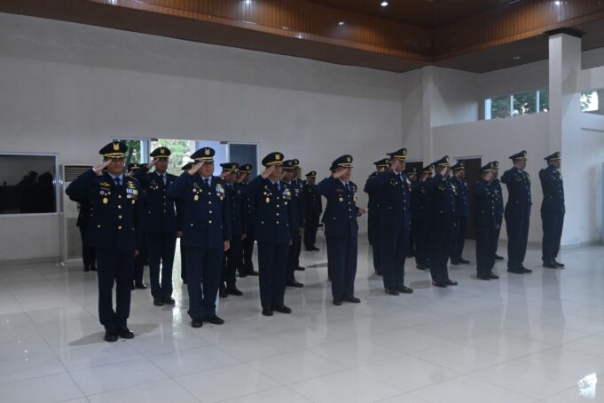 Komandan Lanud Sultan Hasanuddin Terima Laporan Kenaikan Pangkat 104 Perwira