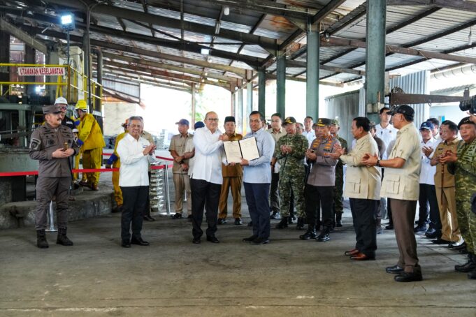 Panglima TNI Bersama Presiden Prabowo Saksikan Penyerahan Aset Rampasan Korupsi untuk PT Timah