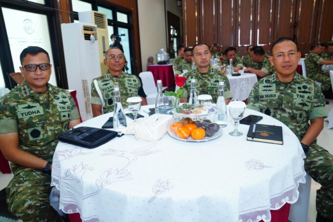 Kasum TNI Buka Taklimat Awal Audit Ketaatan dan Kinerja Itjen TNI Periode IV TA 2025