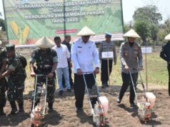 Tanam Jagung Serentak Kwartal IV, Bupati: Dukung Penuh Penambahan Gudang Ketahanan Pangan Polri di Sumbawa