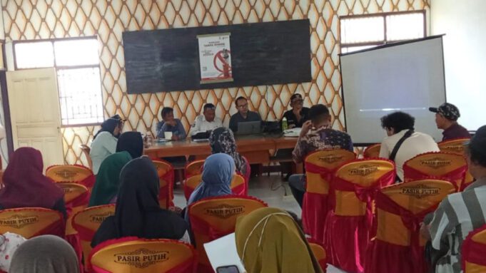 Pemdes Pasir Putih Gelar Sosialisasi Pengelolaan Limbah Rumah Tangga