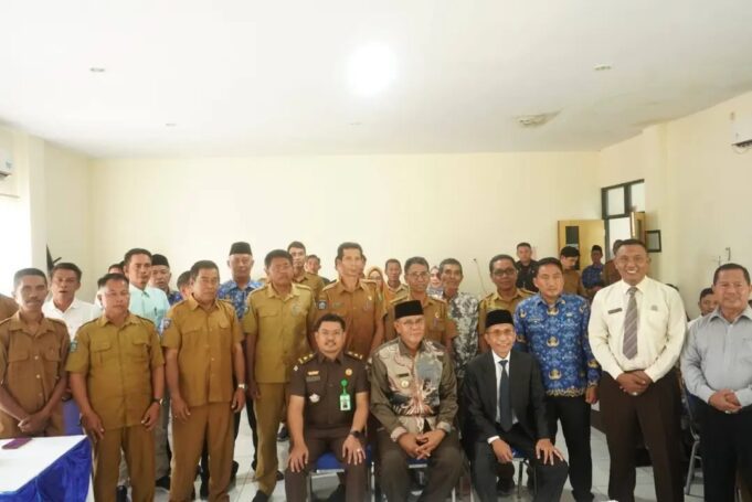 Bupati Buka Pembinaan Pengelolaan Keuangan Bagi Aparatur Desa