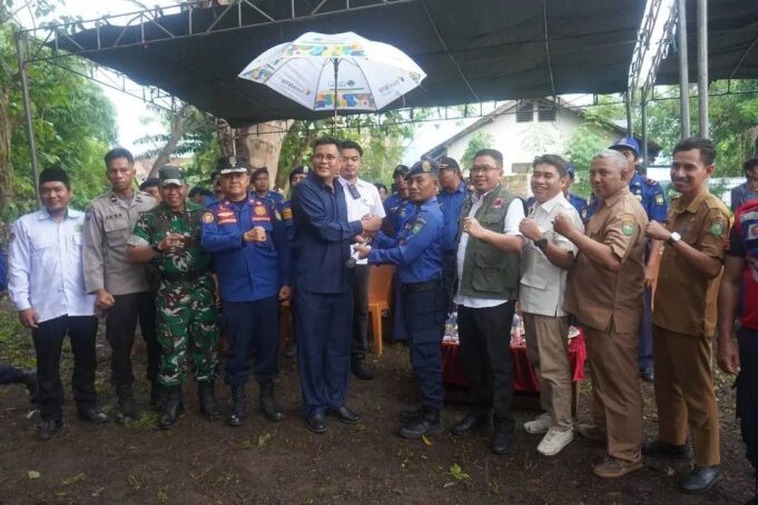 Bupati Resmikan Pos Damkar di Empang