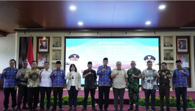 Bupati Tegaskan Pentingnya Sinkronisasi Pembangunan pada Rakor Infrastruktur dan Launching LLTT Kabupaten Sumbawa