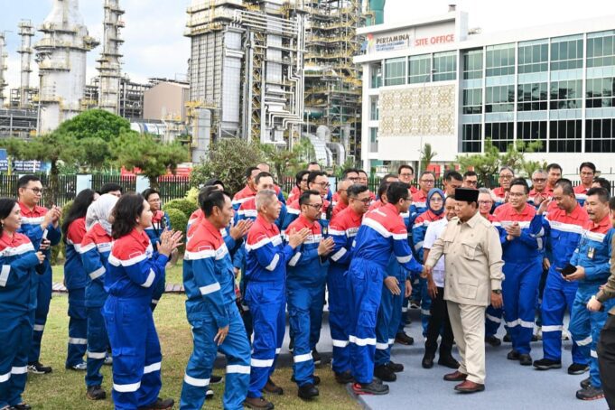 Panglima TNI Dampingi Presiden RI Resmikan RDMP Balikpapan, Tonggak Kemandirian Energi Nasional