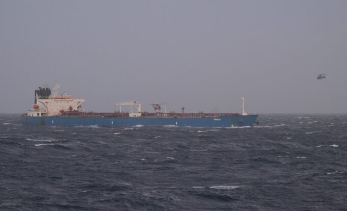 Dicurigai Berbendera Palsu, AL Prancis Intervensi Tanker dari Rusia