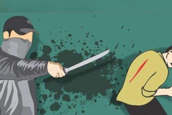 Lakukan Penusukan Karena Dendam, Seorang Pria Amankan Diri ke Polsek Plampang