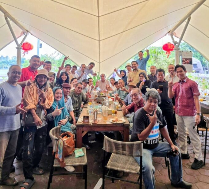 AKTIVIS DEMOKRASI SONGSONG RAMADHAN