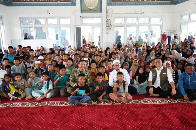 Wujud Solidaritas Kebangsaan, TNI Bersama UAH Care Bangun Harapan Pasca Bencana Aceh
