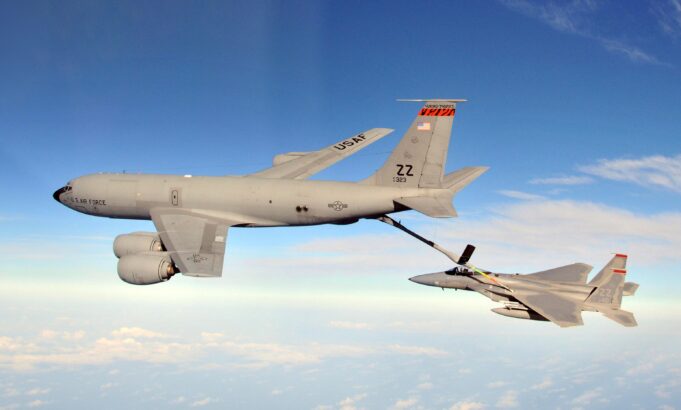 Seluruh Awak KC-135 AS yang Jatuh di Irak Tewas, AS Bantah Karena Tembakan Musuh atau Sekutu