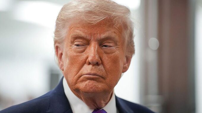 Trump Klaim Negosiasi dengan Iran, Tunda 5 Hari Serang Pembangkit Listrik dan Energi