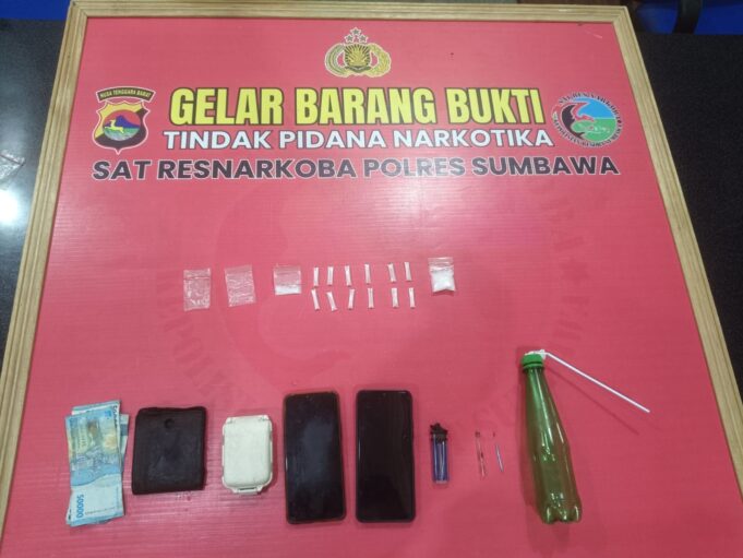 Sat Resnarkoba Polres Sumbawa Amankan Mahasiswa dan 14 Poket Sabu di Tarano