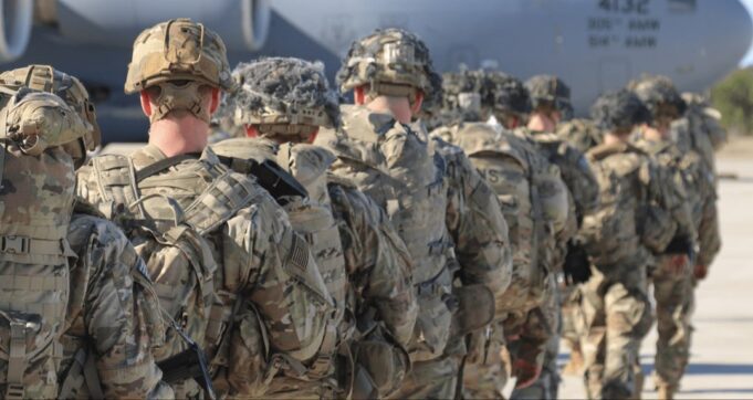 Iran Cari Komandan dan Tentara Amerika yang Bersembunyi