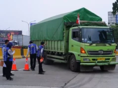 Truk Sumbu 3 Dilarang Saat Momen Lebaran, Istri Para Sopir Bingung Suami Tak Bisa Kerja