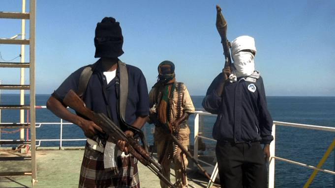 Rompak Somalia Diduga Bajak Sebuah Tanker