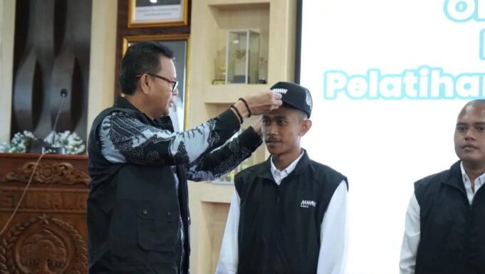 Pemkab Sumbawa Gandeng PT. AMNT dan UT School Latih Mekanik Alat Berat