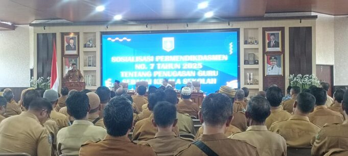 Diperkirakan 50 Persen Kepsek Akan Lepas Jabatan