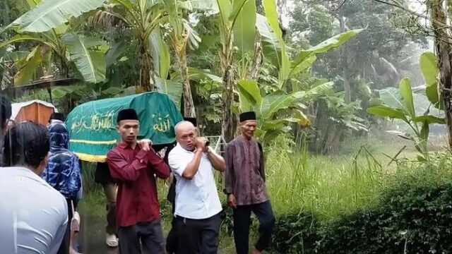 Keluarga-Tewas-di-Glamping-Temanggung-Ayah-Teladan-Anak-Berprestasi