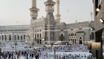 Mertua-Umrah-Diberangkatkan-Usai-Ditipu-Travel