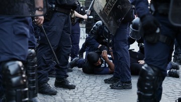Ratusan Pendukung PSG Ditangkap Usai Bentrok di Paris