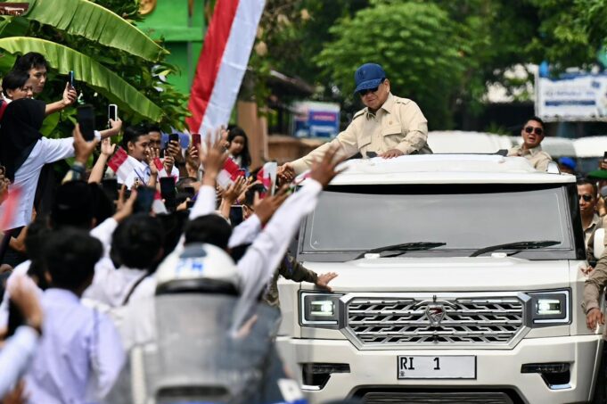 Panglima TNI Dampingi Presiden RI Resmikan 1.061 KDKMP di Jawa Timur