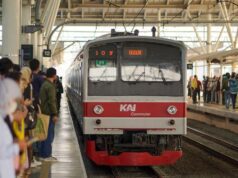 **Gangguan Teknis Lumpuhkan Commuter Line Duri-Tangerang**